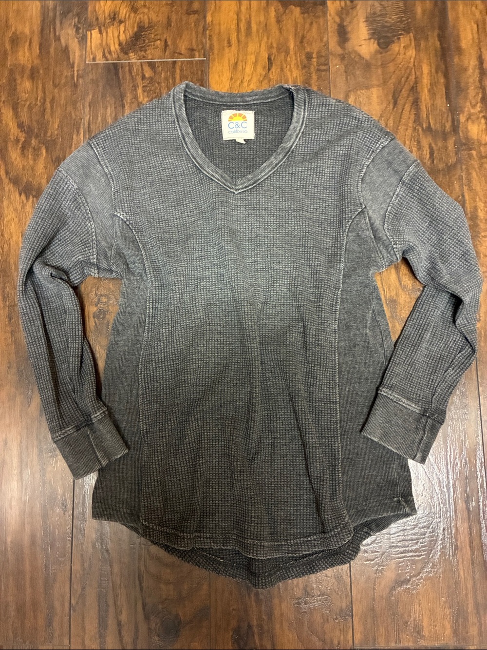 C&C California Women’s Charcoal Gray Waffle Knit Long Sleeve Tee